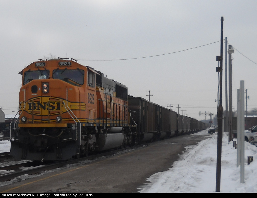 BNSF 8928 DPU